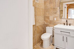 Deck & Pool Access: Pine Mountain Club Cabin!