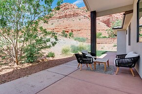 Gorgeous Kanab Home: Canyon Views & Pool Access!