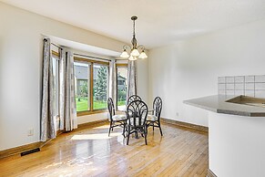 Pet-friendly Johnston Getaway w/ Deck & Yard!