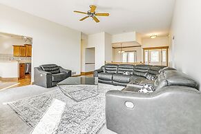 Pet-friendly Johnston Getaway w/ Deck & Yard!