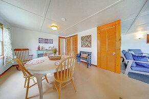 Steps to Lake + Public Boat Ramp: Edinboro Cottage