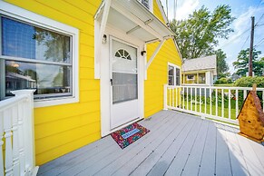 Steps to Lake + Public Boat Ramp: Edinboro Cottage