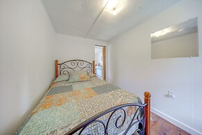 Steps to Lake + Public Boat Ramp: Edinboro Cottage