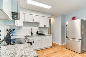 Pinellas Park Home: Swim, Golf, Grill & More!