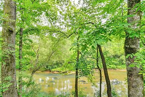 Riverfront Rutherfordton Retreat w/ Fire Pit!