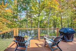 Rhinelander Chain of Lakes Home w/ River Dock!