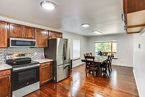 Lakefront Gig Harbor Home w/ Deck & Views