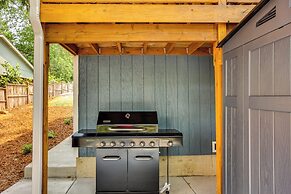 Lakefront Gig Harbor Home w/ Deck & Views