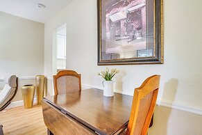 Half-mi to Riverwalk: Charming Sanford Retreat!