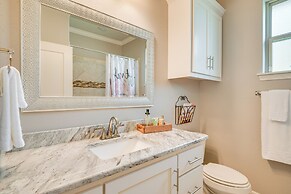 Bryan Home w/ Covered Patio: 6 Mi to Texas A&m!