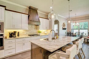 Bryan Home w/ Covered Patio: 6 Mi to Texas A&m!