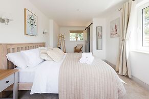 Idyllic 3 Bed Country Cottage