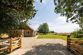 Idyllic 3 Bed Country Cottage