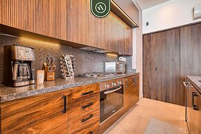 Condo With Oceanview - 2BR Condo - Rooftop Pool