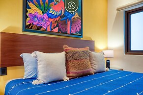 Condo With Oceanview - 2BR Condo - Rooftop Pool