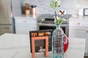 The Copper House 5 Bedroom Home by RedAwning