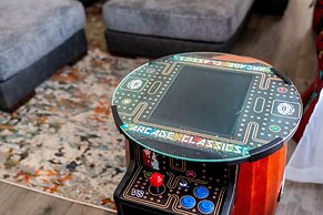 The Copper House 5 Bedroom Home by RedAwning