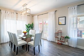 The Copper House 5 Bedroom Home by RedAwning