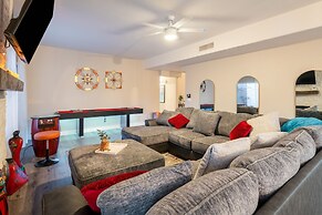 The Copper House 5 Bedroom Home by RedAwning