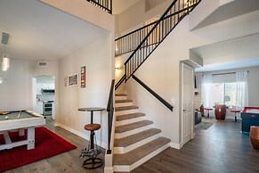 The Copper House 5 Bedroom Home by RedAwning