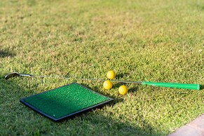 The Copper House 5 Bedroom Home by RedAwning