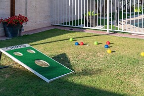 The Copper House 5 Bedroom Home by RedAwning