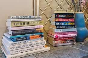 The Perfect Family Escape: Spacious And Cozy 5 Bedroom Home by RedAwni