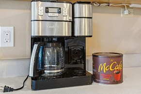 The Perfect Family Escape: Spacious And Cozy 5 Bedroom Home by RedAwni