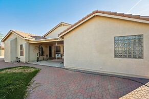 The Perfect Family Escape: Spacious And Cozy 5 Bedroom Home by RedAwni