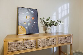 The Perfect Family Escape: Spacious And Cozy 5 Bedroom Home by RedAwni