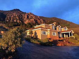 Serene Retreat In The Heart Of Slo 6 Bedroom Home by RedAwning