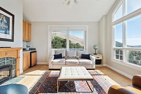 Serene Retreat In The Heart Of Slo 6 Bedroom Home by RedAwning