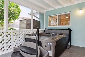 Marlin Manor 4 Bedroom Home by RedAwning