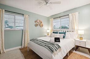 Marlin Manor 4 Bedroom Home by RedAwning