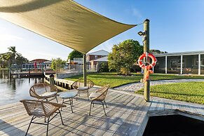 Marlin Manor 4 Bedroom Home by RedAwning