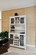 Marlin Manor 4 Bedroom Home by RedAwning