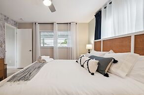 Marlin Manor 4 Bedroom Home by RedAwning