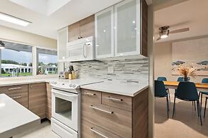 Marlin Manor 4 Bedroom Home by RedAwning