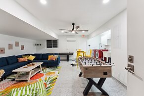 Marlin Manor 4 Bedroom Home by RedAwning