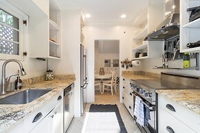 Gorgeous 1920s Bungalow 3 Bedroom Bungalow by RedAwning