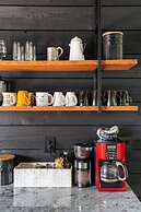 Sunnyside Sanctuary 3 Bedroom Home by RedAwning