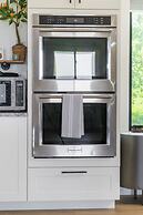 Sunnyside Sanctuary 3 Bedroom Home by RedAwning