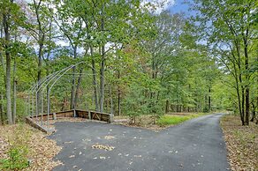 Contemporary Architectural Gem: Modern Retreat 5 Bedroom Home