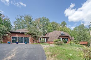 Contemporary Architectural Gem: Modern Retreat 5 Bedroom Home