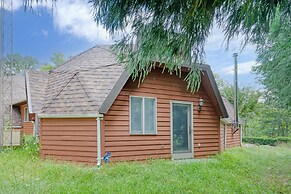 Contemporary Architectural Gem: Modern Retreat 5 Bedroom Home