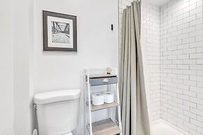 Trolley Teacup Charming Cozy Studio 1 Bedroom Apts