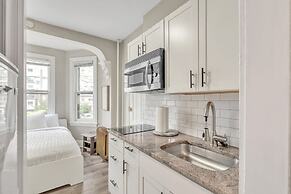 Trolley Teacup Charming Cozy Studio 1 Bedroom Apts by RedAwning