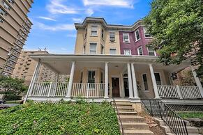 Trolley Teacup Charming Cozy Studio 1 Bedroom Apts by RedAwning