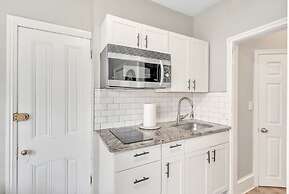 Trolley Teacup Charming Cozy Studio 1 Bedroom Apts by RedAwning