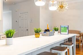 Windy City Getaway 3br 2ba Chicago Townhouse 3 Bedroom Home by RedAwni